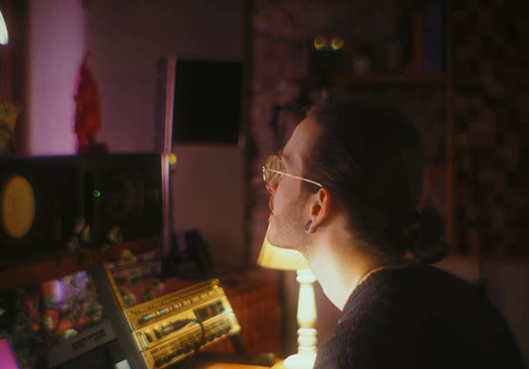 Lovtaire on SoundBetter