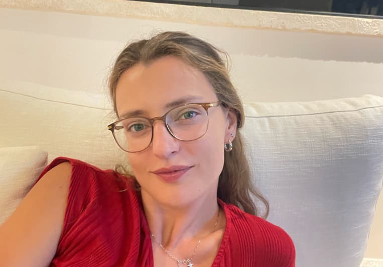 Nadiia Solzi on SoundBetter