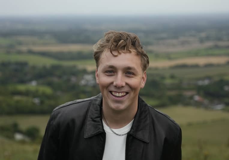 Louis Knight on SoundBetter