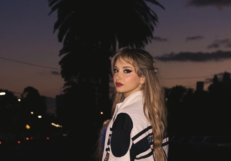 Luna Vexa on SoundBetter