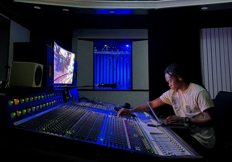 HYT officiel on SoundBetter