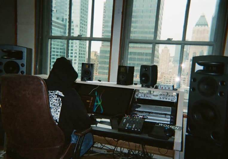 SwuM on SoundBetter
