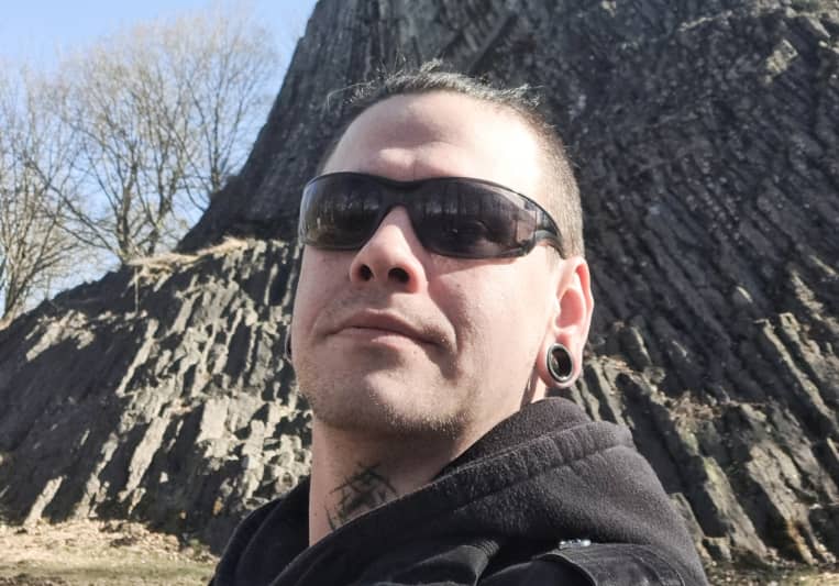 Grabgeflüster//Lyric for you on SoundBetter