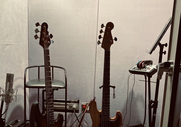 room213 on SoundBetter