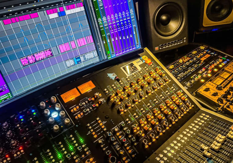 TYNCH on SoundBetter