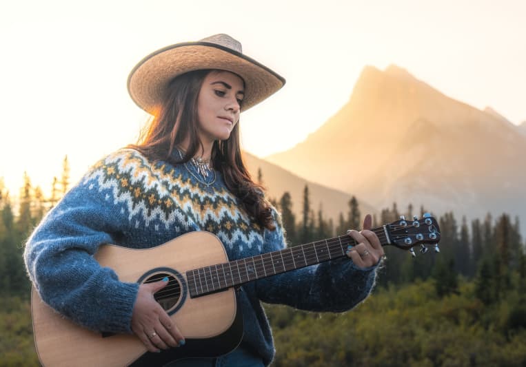 Antonia Greenway on SoundBetter