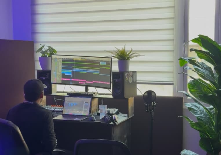 Ladobleve on SoundBetter