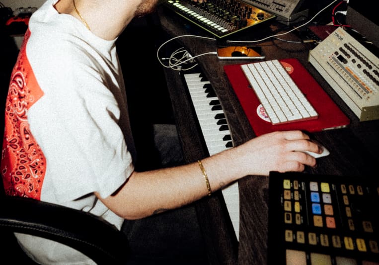 Simone on SoundBetter