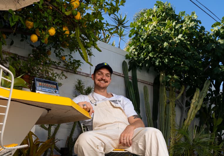 sunflwr on SoundBetter