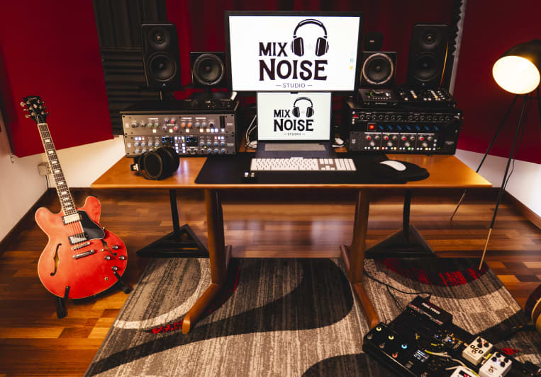MIXNOISE STUDIO on SoundBetter