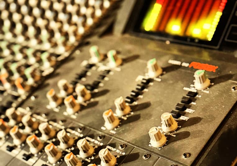 Kristoffer Fox on SoundBetter