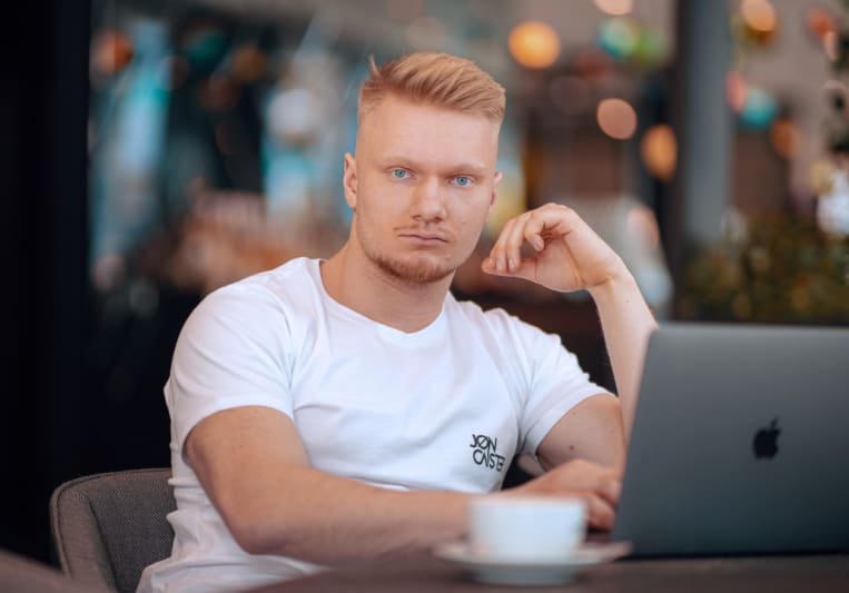 Jon Caister on SoundBetter