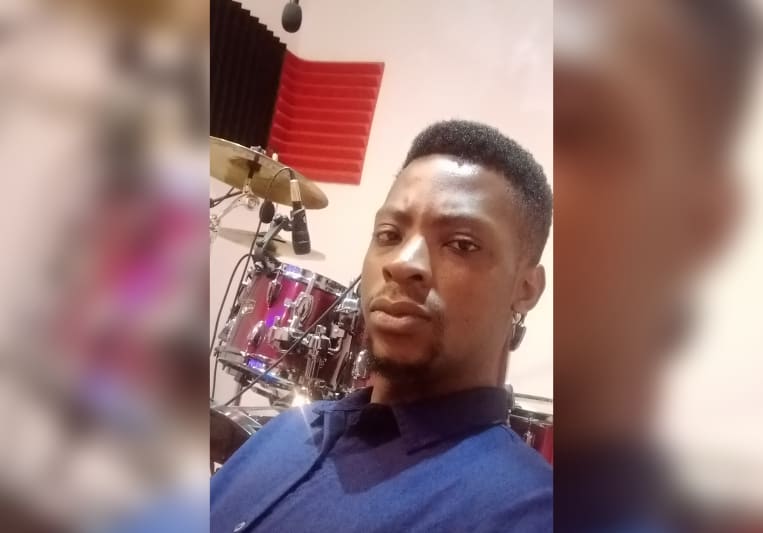 VibesTheAlpha on SoundBetter