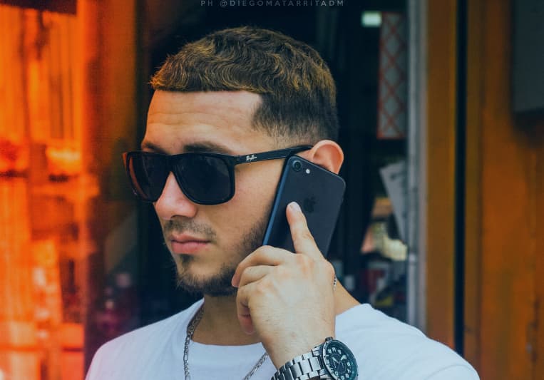 Guzzas on SoundBetter