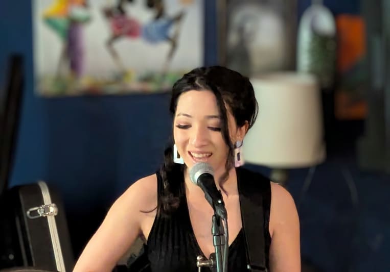 Sassy on SoundBetter