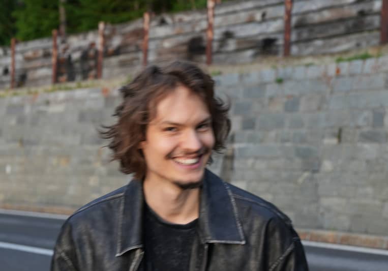 Aaron Grand on SoundBetter