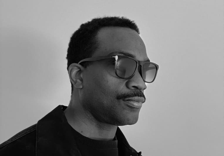 Russell on SoundBetter