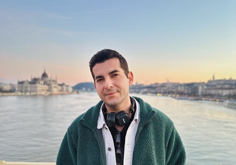 Alp T. on SoundBetter