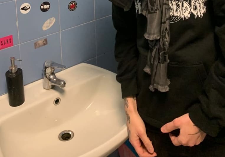 ozzisdyin on SoundBetter