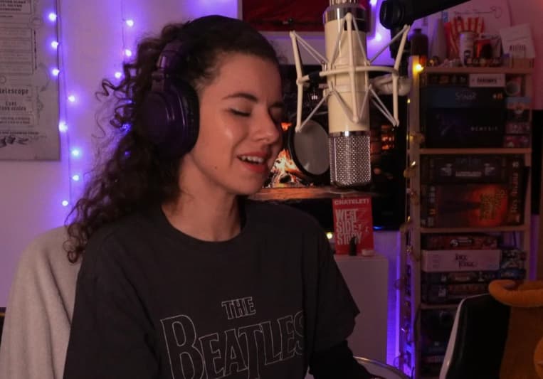 Holi Mony on SoundBetter