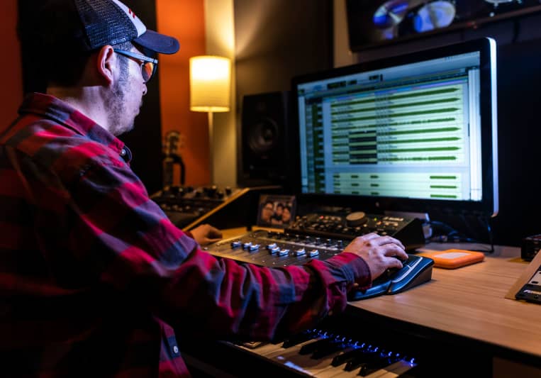 Diaz.Mix on SoundBetter