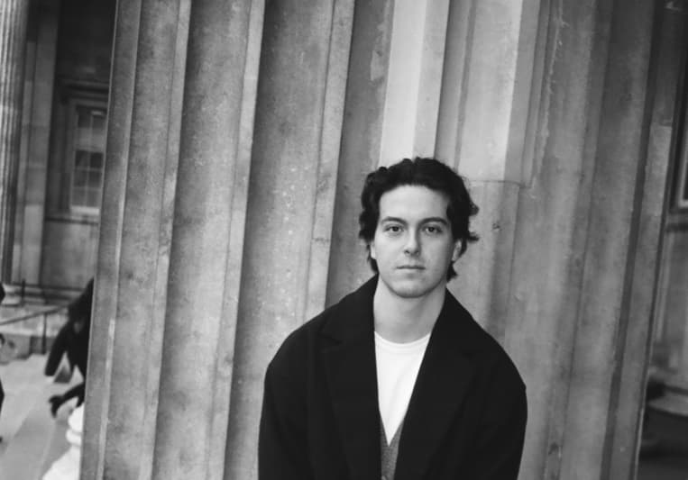 Jorge Arango Kure on SoundBetter