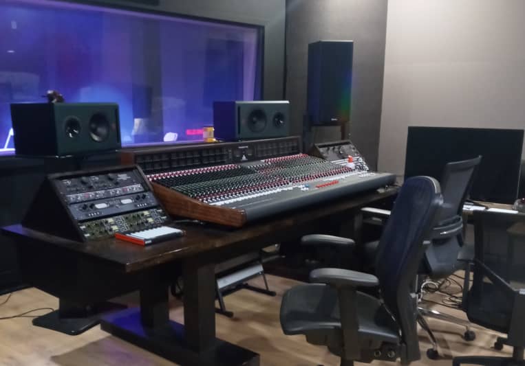 Tetraglyph Studio on SoundBetter