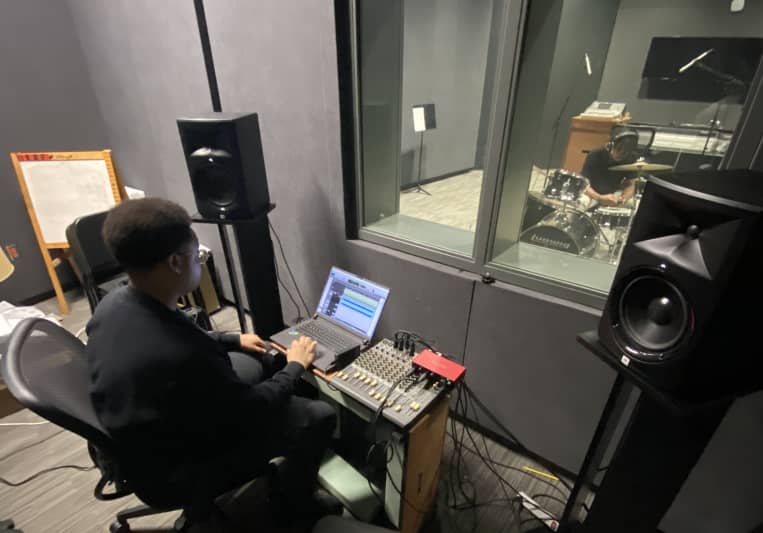 WarXrime on SoundBetter