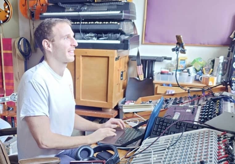 Ronnie Ciamponi on SoundBetter