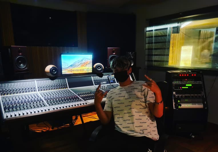 AIONmusic on SoundBetter