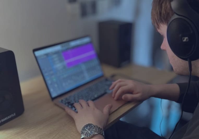 Ellison Woodhouse on SoundBetter
