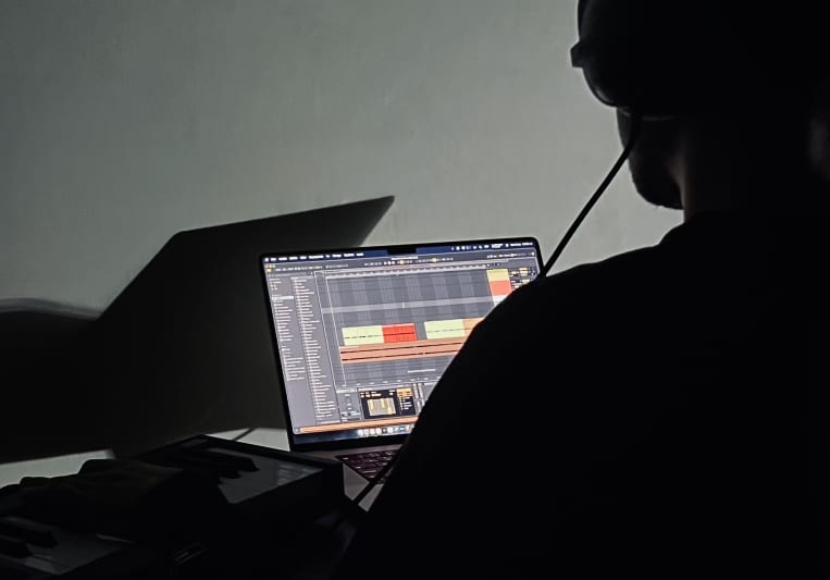 XEON on SoundBetter