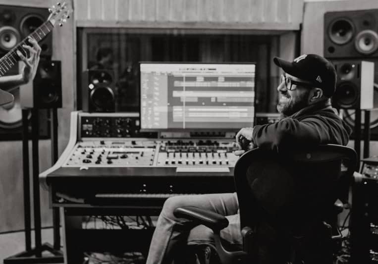 Mic Schroeder on SoundBetter