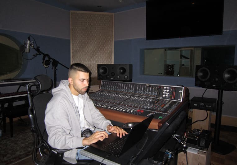 Leon on SoundBetter