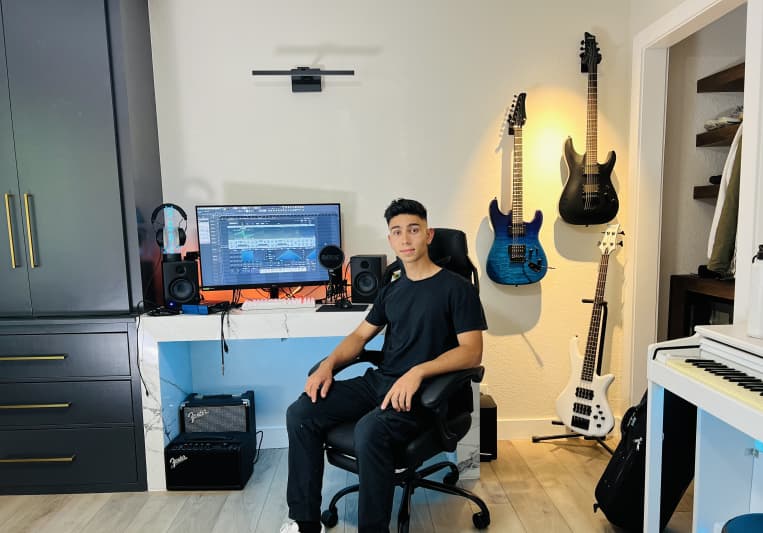 Dom on SoundBetter