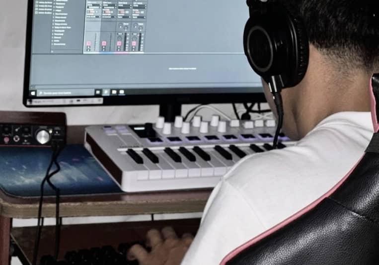 Yoimer on SoundBetter