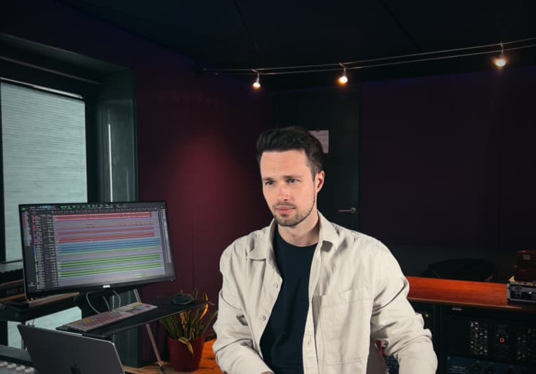 Dwolfmusic on SoundBetter