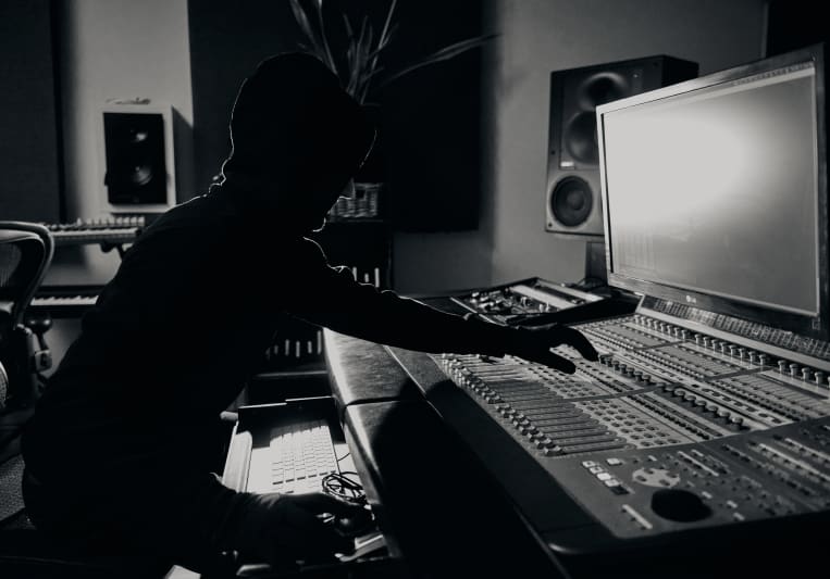 27 Trax on SoundBetter