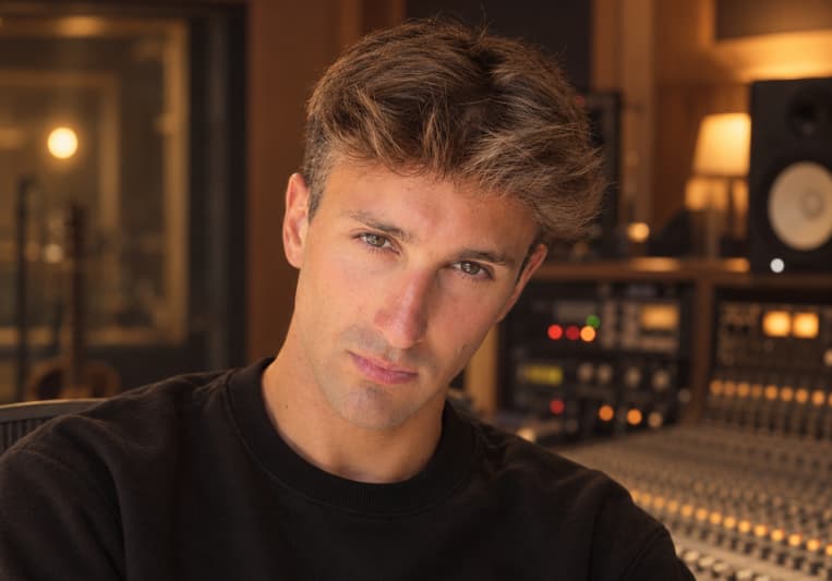 Charly Degut on SoundBetter