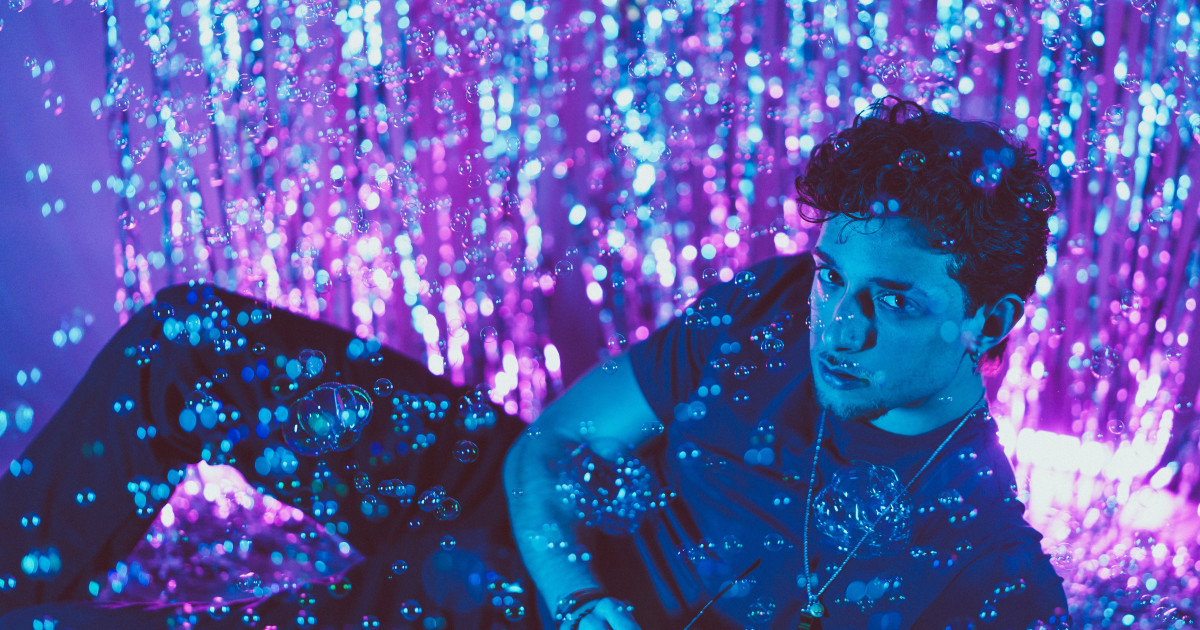 ALEJ - Pop Singer-Songwriter - Miami | SoundBetter