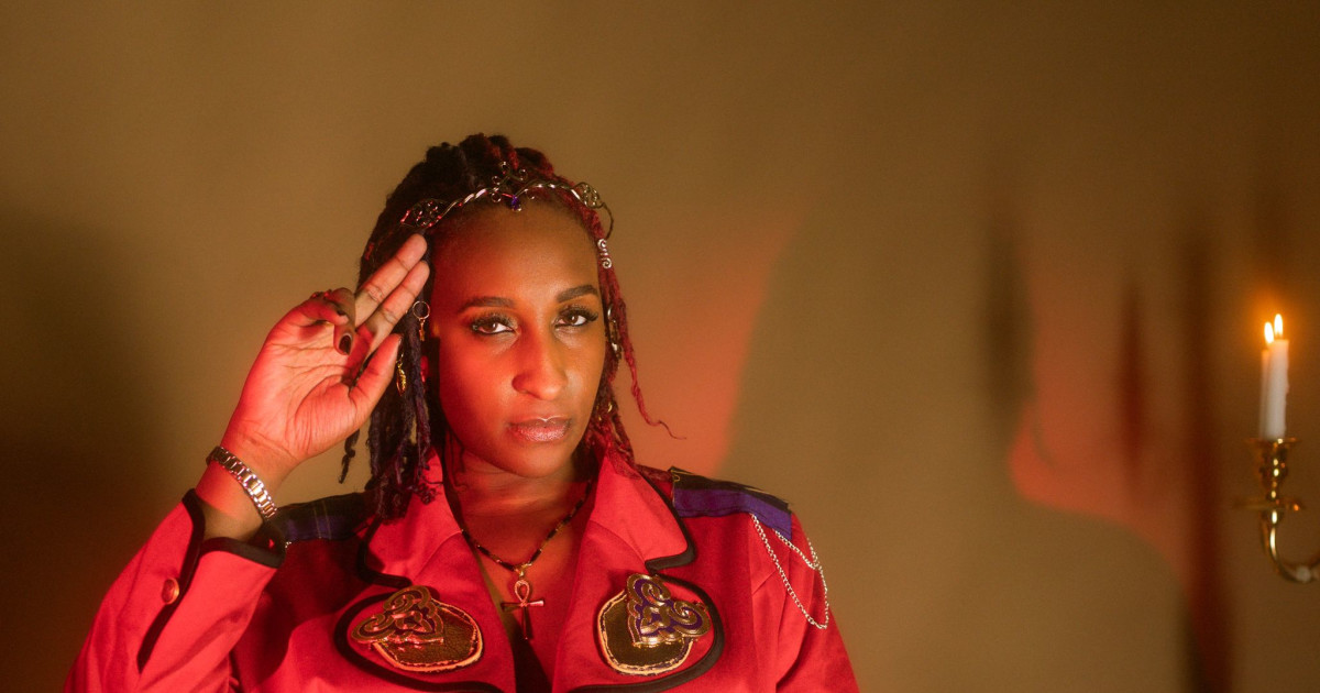 Aziza Jaye - Topliner, Versatile, Rapper - Sheffield | SoundBetter