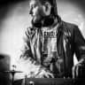 Review by Alex HarDrum