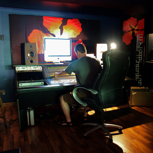 Poppy Den Recording Studio on SoundBetter