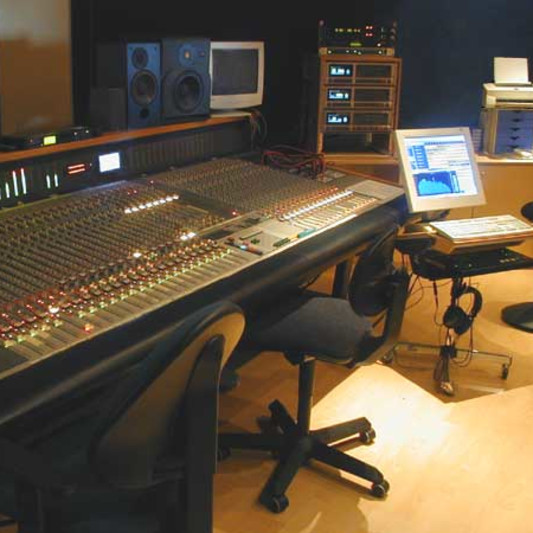 Topaz Studios on SoundBetter