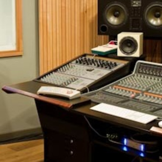 Frank Zustin on SoundBetter