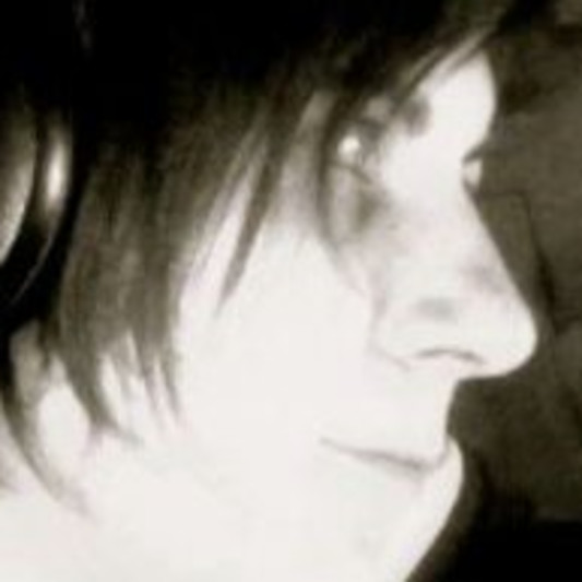 Claudia on SoundBetter