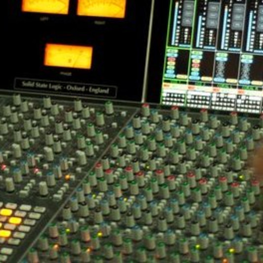 Daniel Lopes on SoundBetter