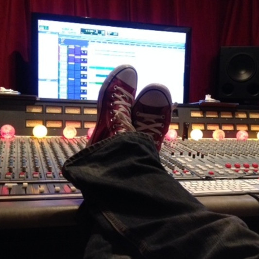 James Plus11 Recording Studio on SoundBetter