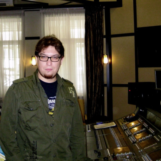Yurii Medved on SoundBetter