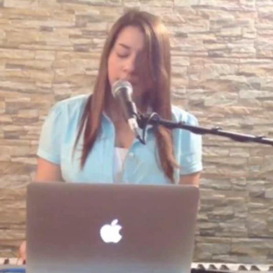 Ana Visbal on SoundBetter